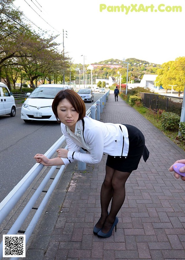 Misato Nakanishi - Standing Sexy Desi